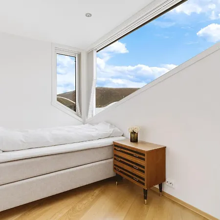 The View - Center * Tromsø